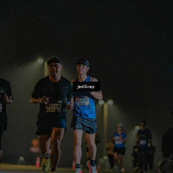 Runner Photo 7330649