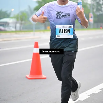 Runner Photo 7330653