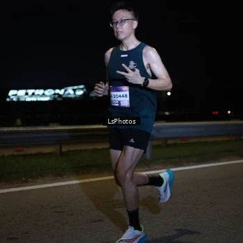 Runner Photo 7330654