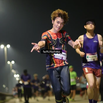 Runner Photo 7330657