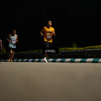 Runner Photo 7330667