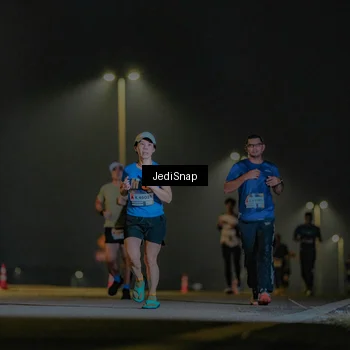 Runner Photo 7330685