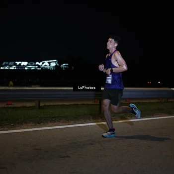 Runner Photo 7330692