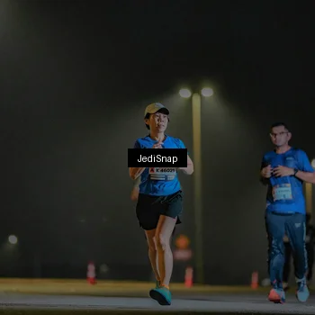 Runner Photo 7330700