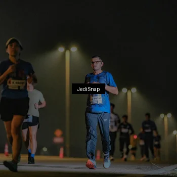Runner Photo 7330701