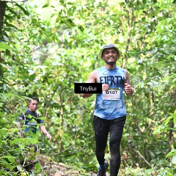 Runner Photo 7330704
