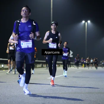 Runner Photo 7330712