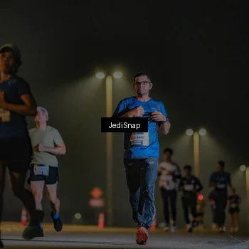 Runner Photo 7330714