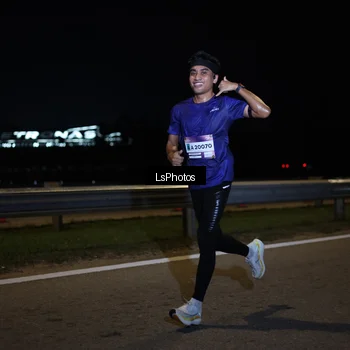 Runner Photo 7330746