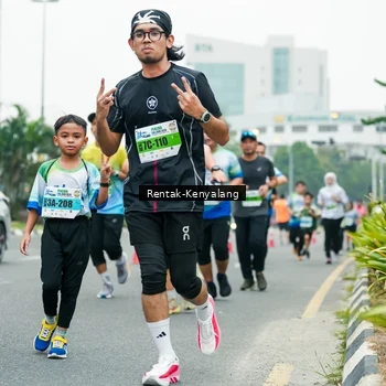 Runner Photo 7330751