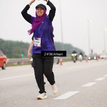 Runner Photo 7330763