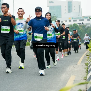Runner Photo 7330764