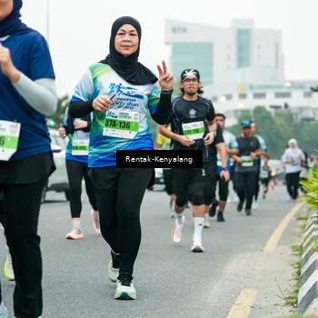 Runner Photo 7330765