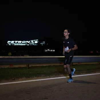 Runner Photo 7330782