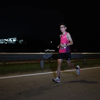 Runner Photo 7330799