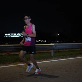 Runner Photo 7330815