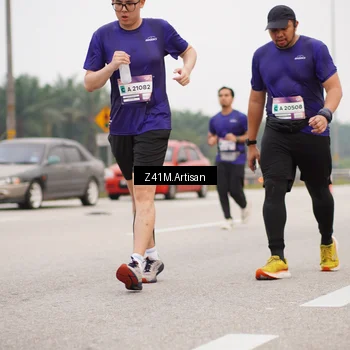 Runner Photo 7330822