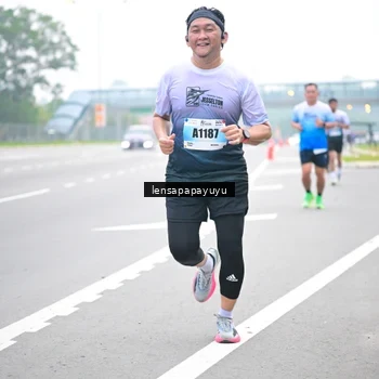 Runner Photo 7330843