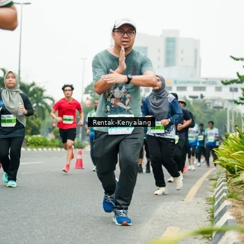 Runner Photo 7330854