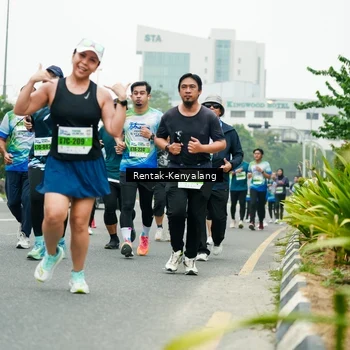 Runner Photo 7330856
