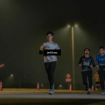 Runner Photo 7330886