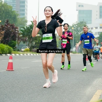 Runner Photo 7330888