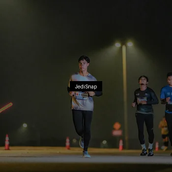 Runner Photo 7330889