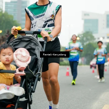 Runner Photo 7330901