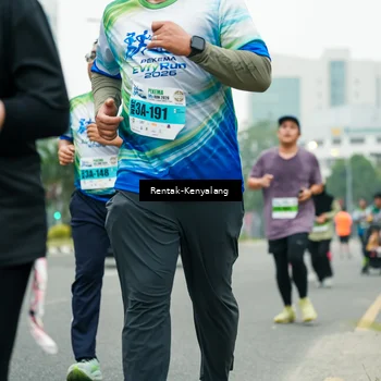 Runner Photo 7330918