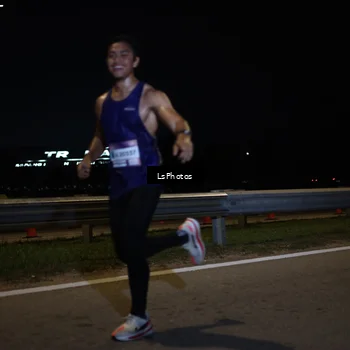Runner Photo 7330933