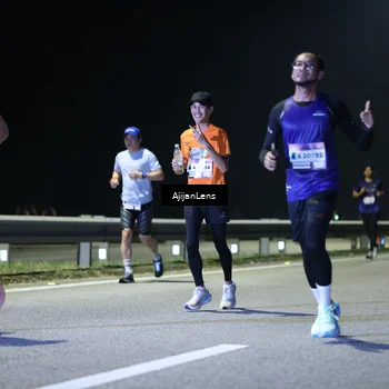 Runner Photo 7330939