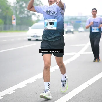 Runner Photo 7331035
