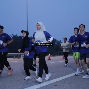 Runner Photo 7331042