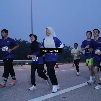Runner Photo 7331047