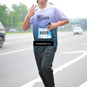 Runner Photo 7331055