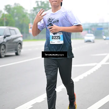 Runner Photo 7331067