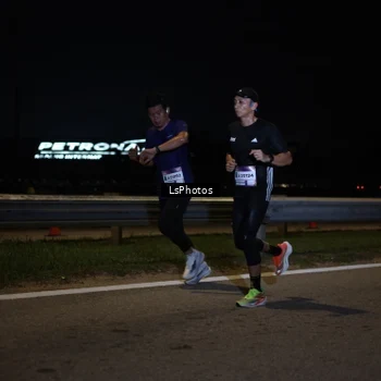 Runner Photo 7331078