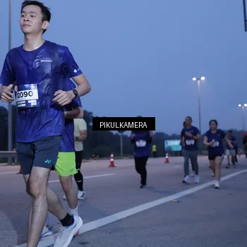 Runner Photo 7331100