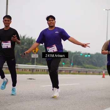 Runner Photo 7331172