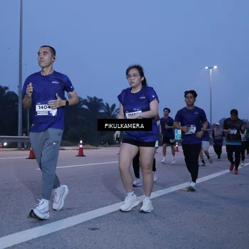 Runner Photo 7331310