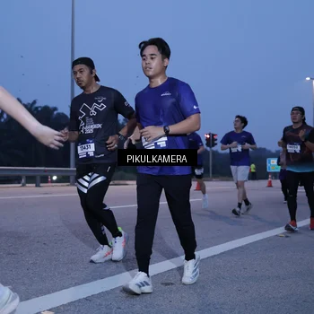 Runner Photo 7331364