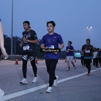 Runner Photo 7331401