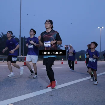 Runner Photo 7331415