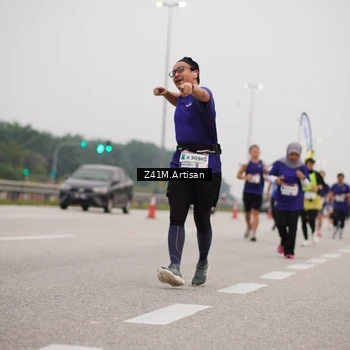Runner Photo 7331474