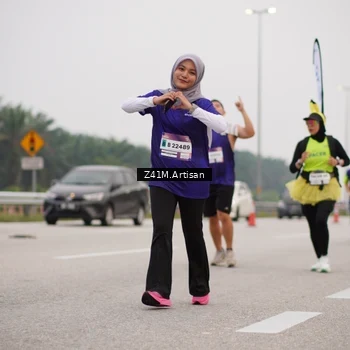 Runner Photo 7331492