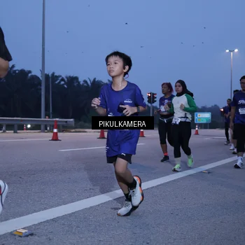Runner Photo 7331556