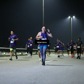 Runner Photo 7331563