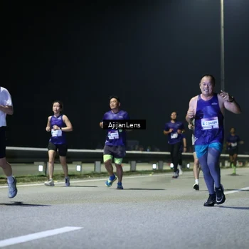 Runner Photo 7331574