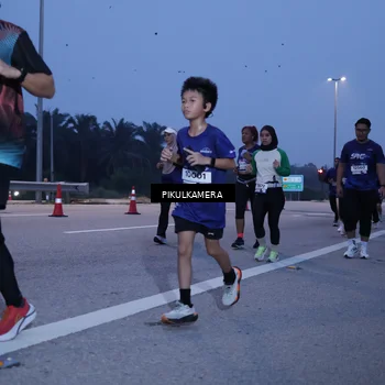 Runner Photo 7331584