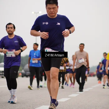Runner Photo 7331589